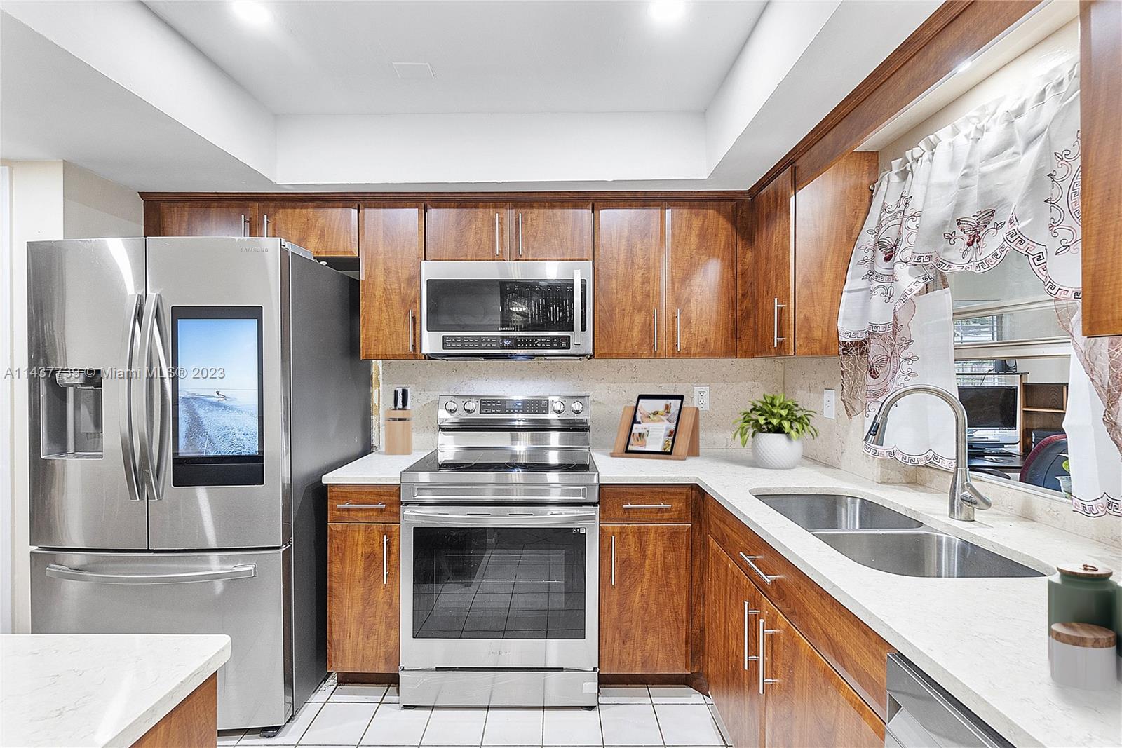 240 NW 79th Ave