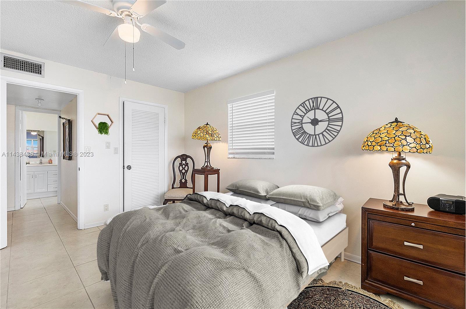 2950 W Sunrise Lakes Dr Unit: 307