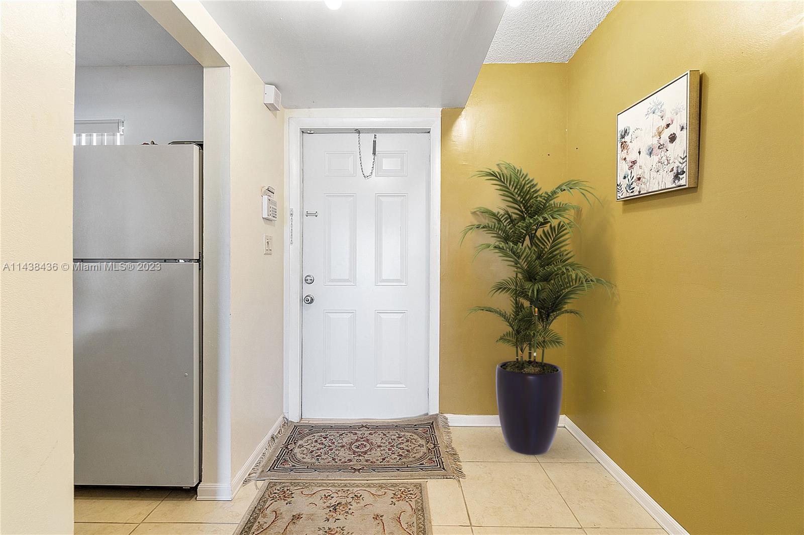 2950 W Sunrise Lakes Dr Unit: 307