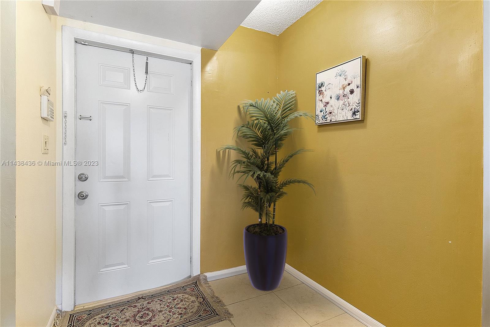 2950 W Sunrise Lakes Dr Unit: 307