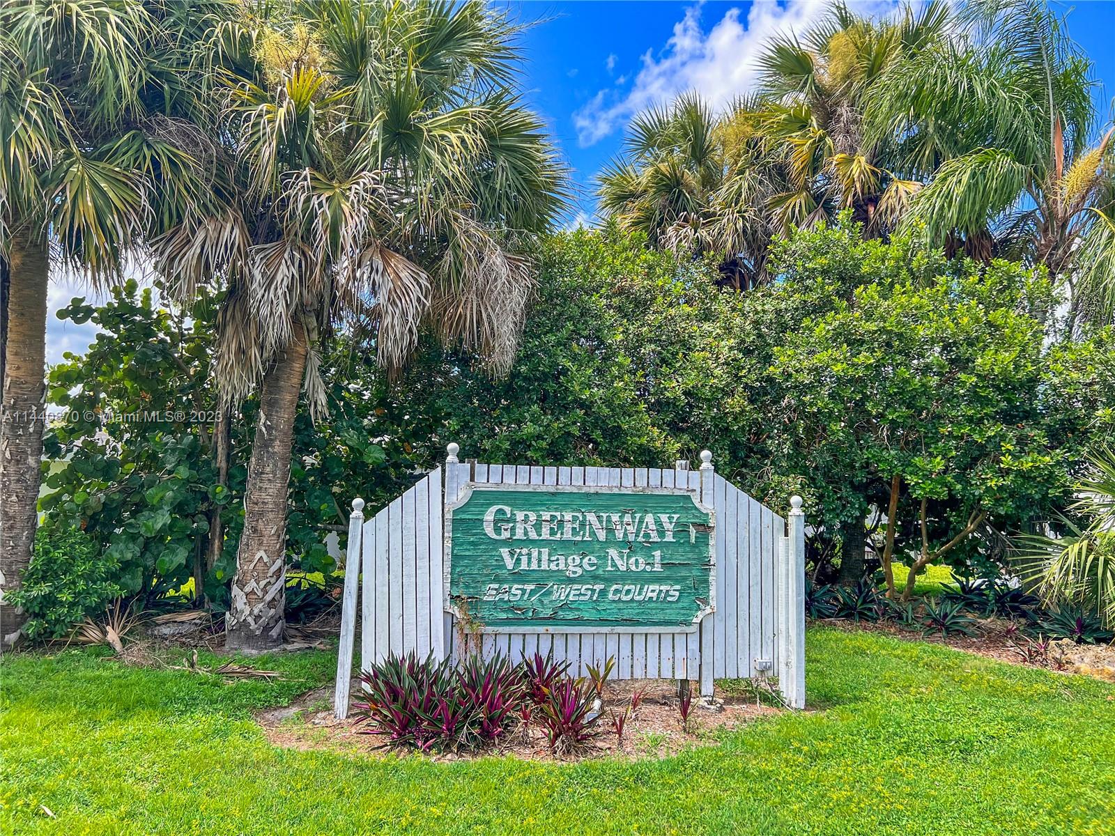 2 N Greenway Vlg N # 112
