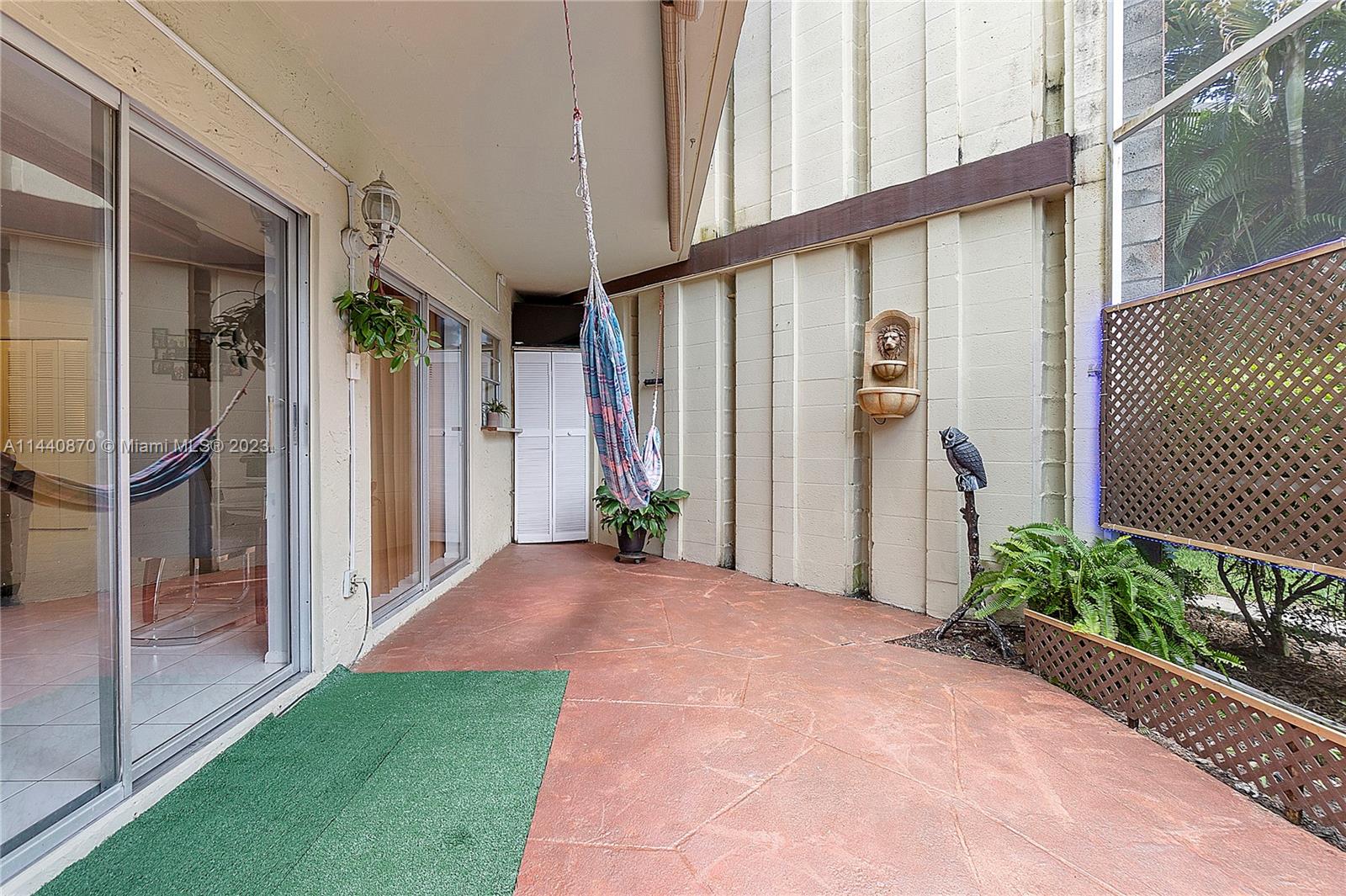 2 N Greenway Vlg N # 112