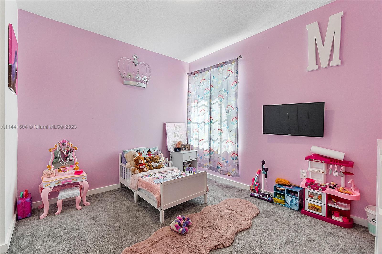 1366 NW 34th Way