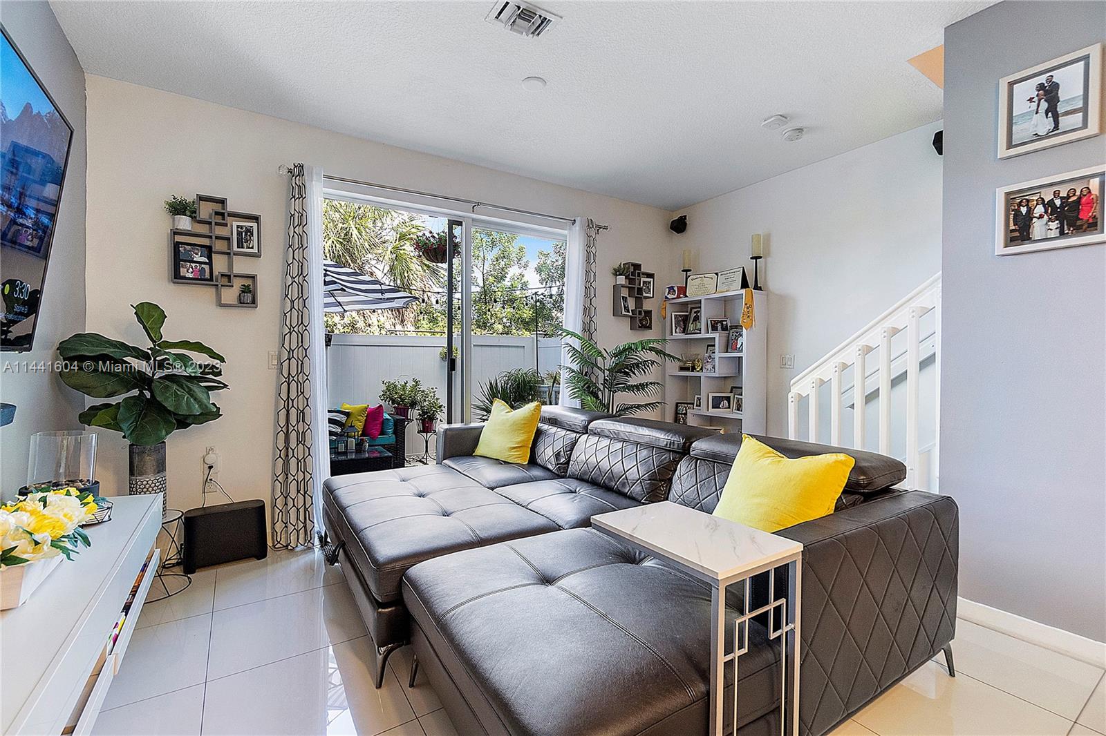 1366 NW 34th Way