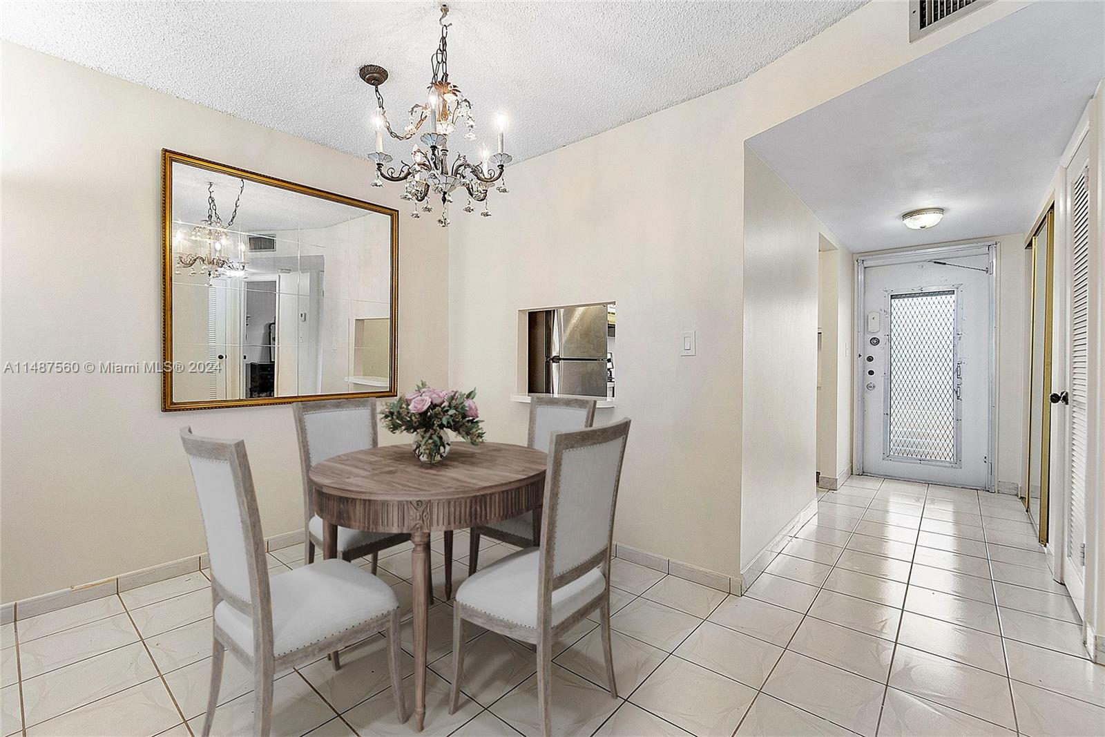 2871 E Sunrise Lakes Dr Unit: 211