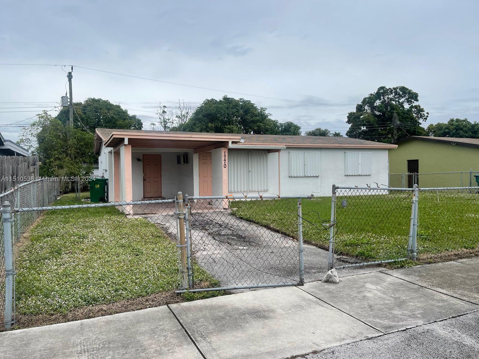 1770 NW 35th Way