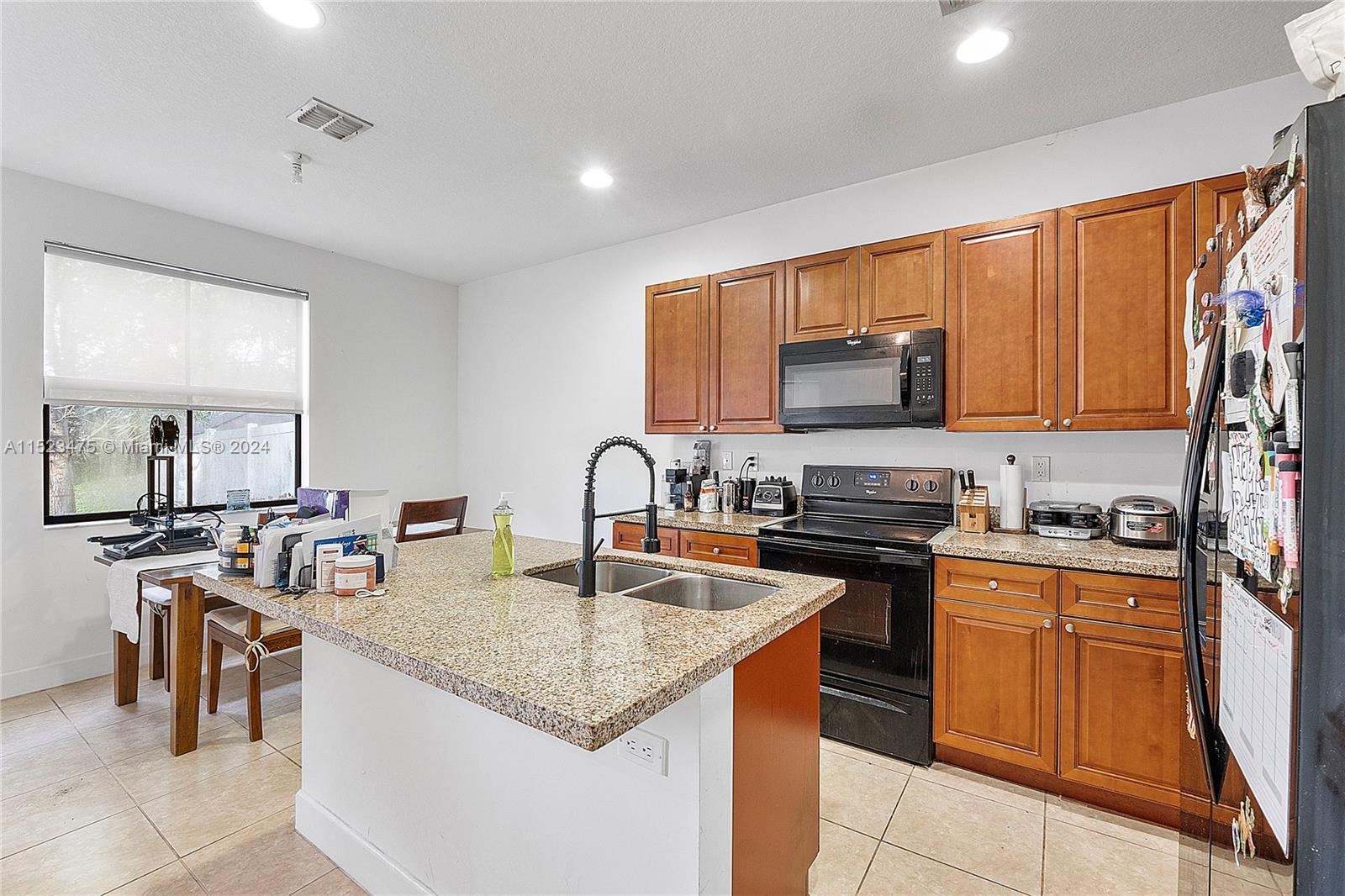 4939 NW 55th Pl