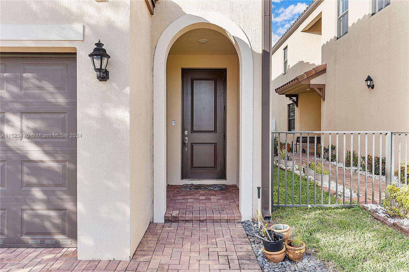 4939 NW 55th Pl