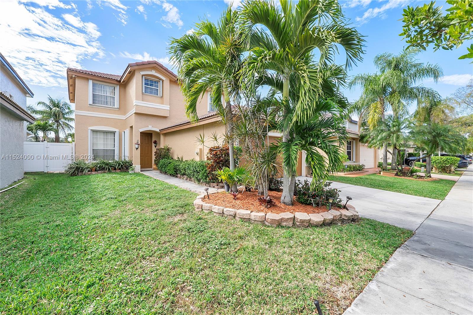 3168 SW 176th Way