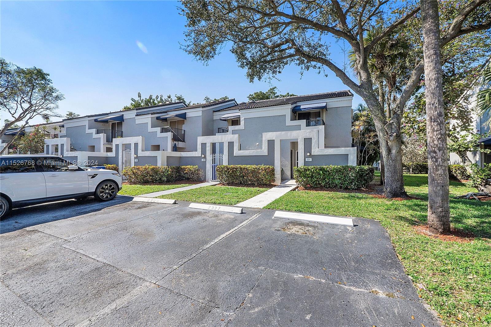 2327 SW 82nd Way # 2327