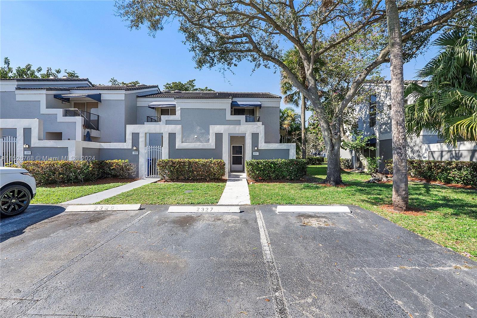 2327 SW 82nd Way # 2327