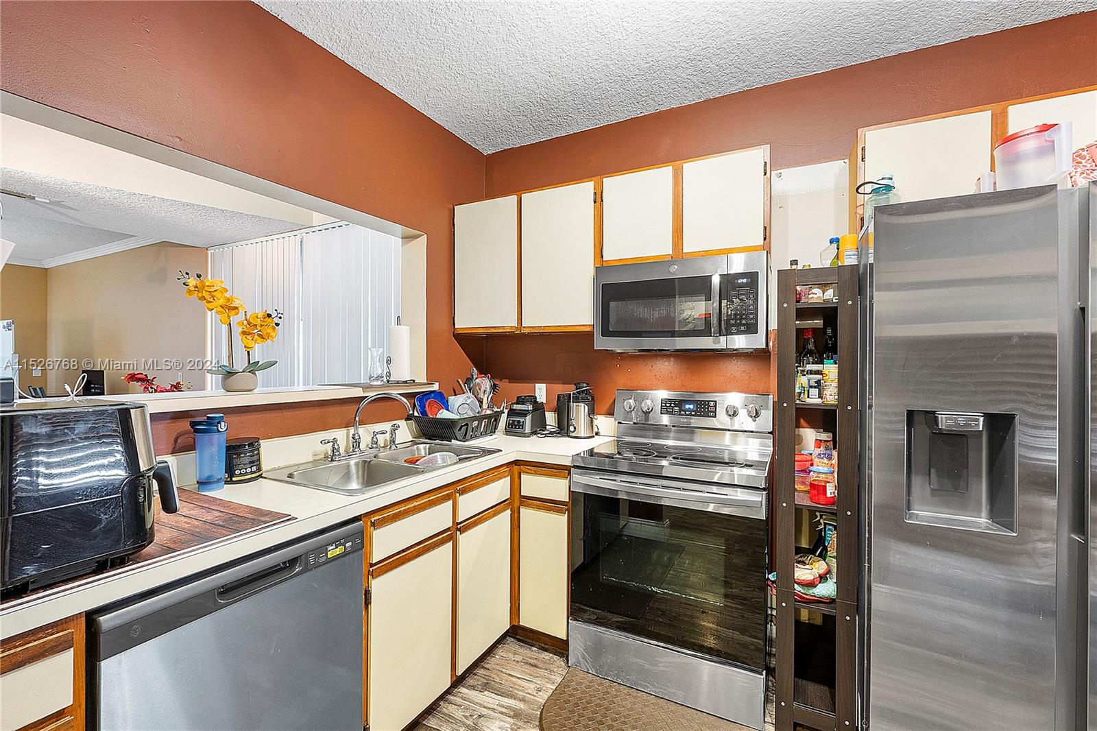 2327 SW 82nd Way # 2327