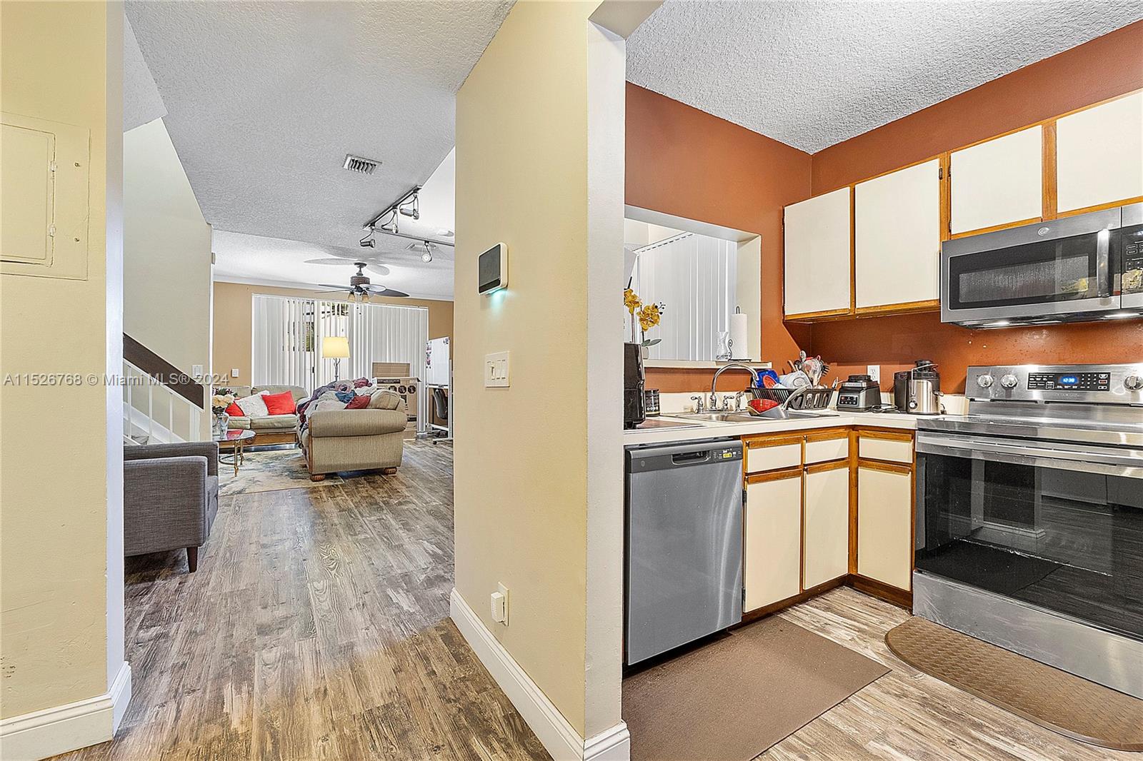 2327 SW 82nd Way # 2327