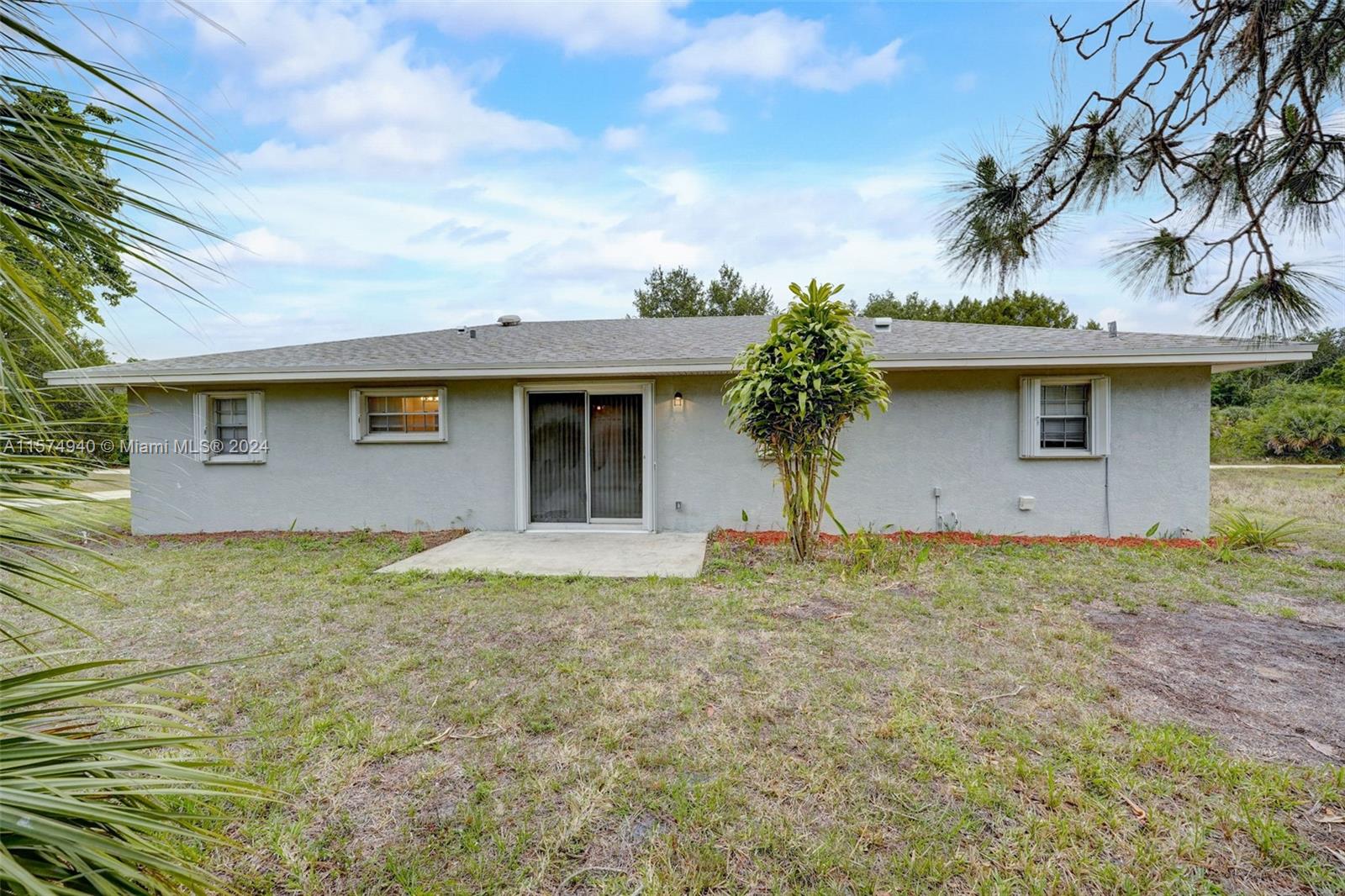 8795 98th Ct