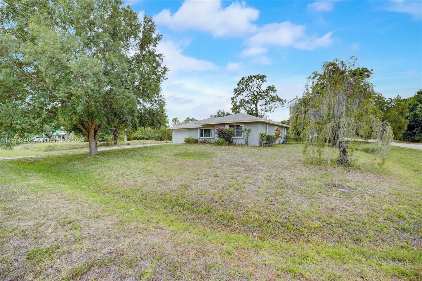 8795 98th Ct
