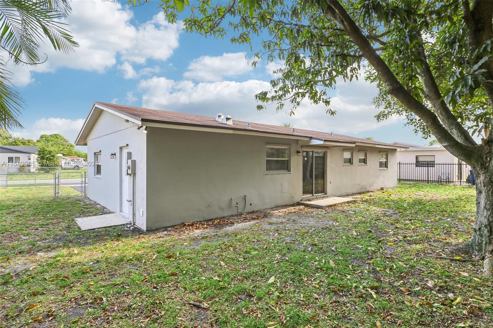 3270 NW 197th St