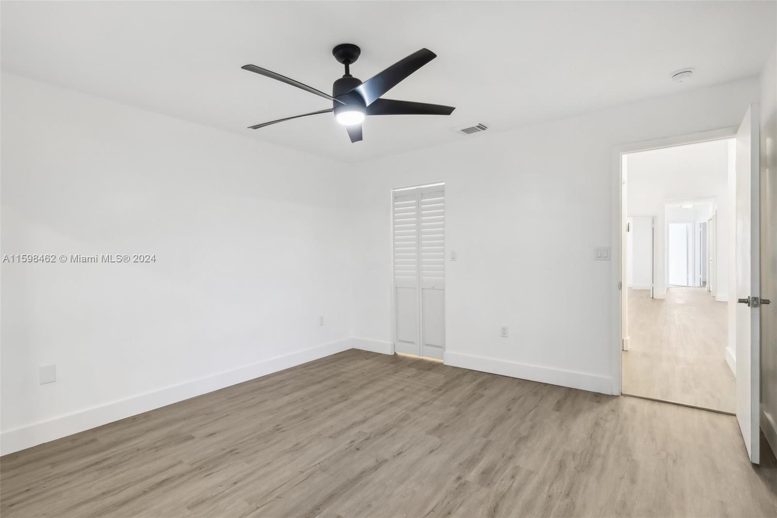 1203 NW 126th Ave