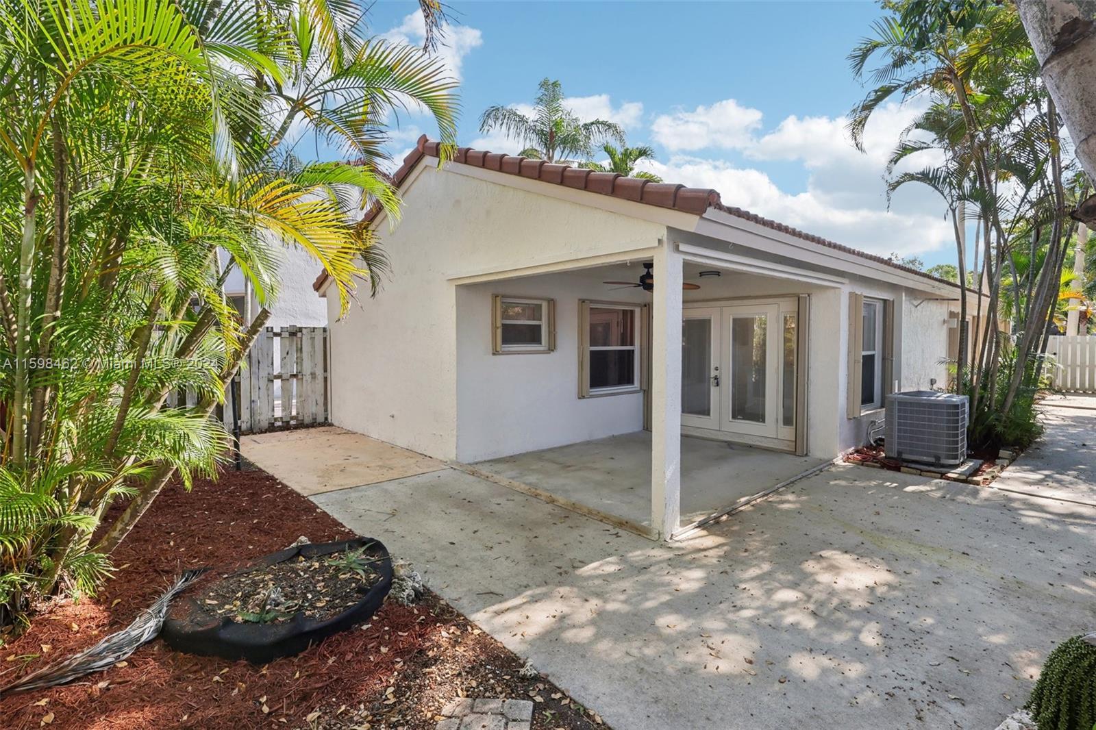 1203 NW 126th Ave
