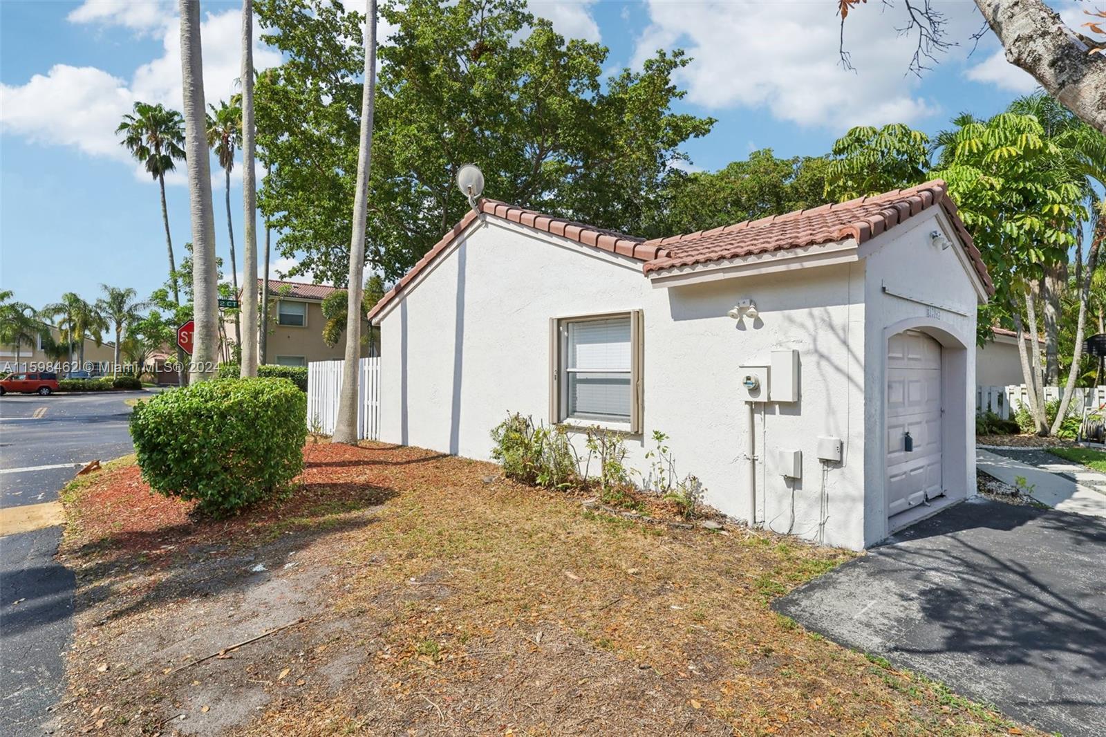 1203 NW 126th Ave