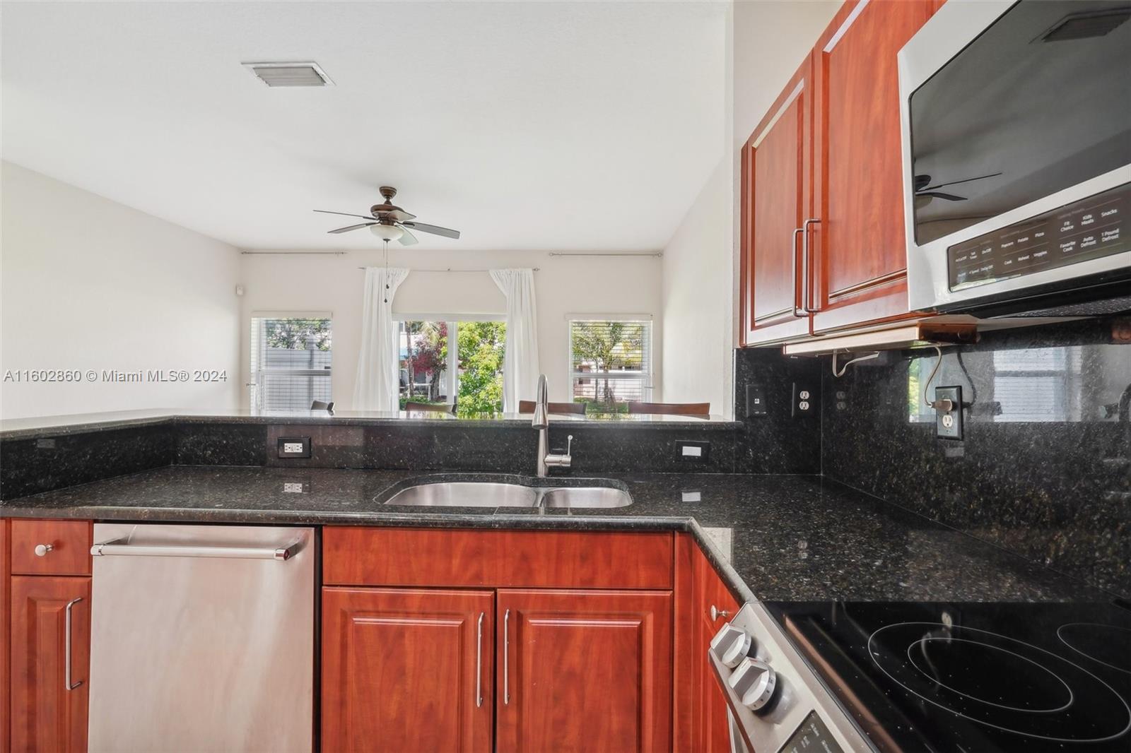 3011 NW 30th Ter