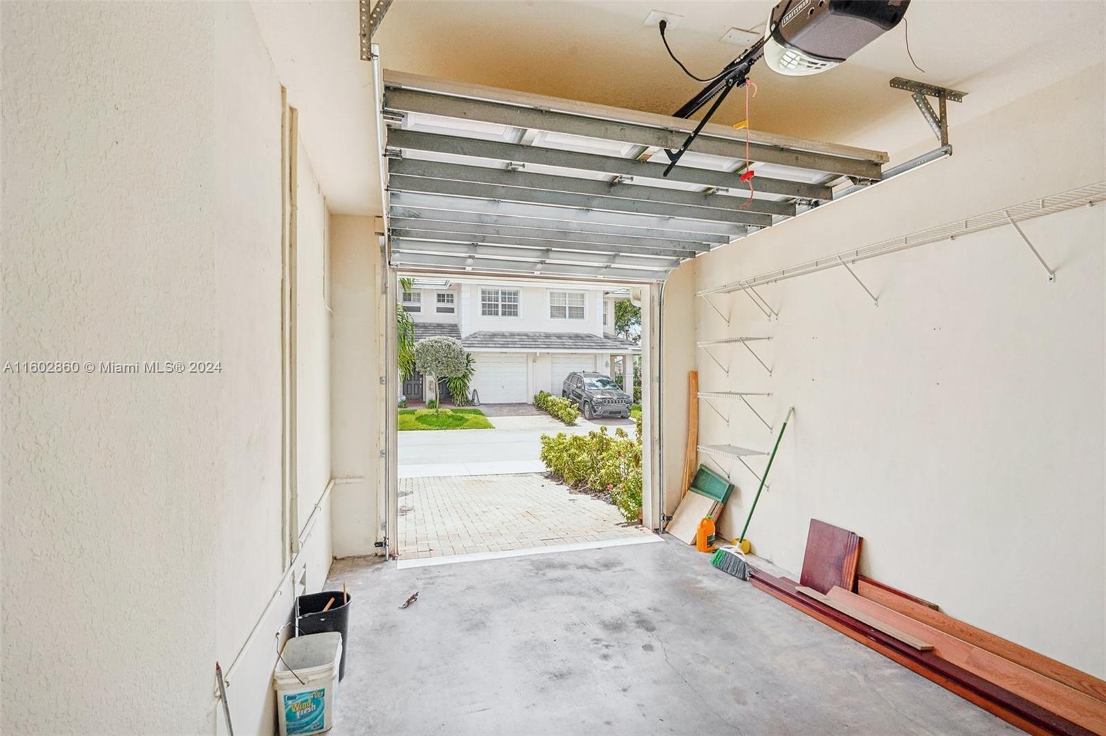 3011 NW 30th Ter