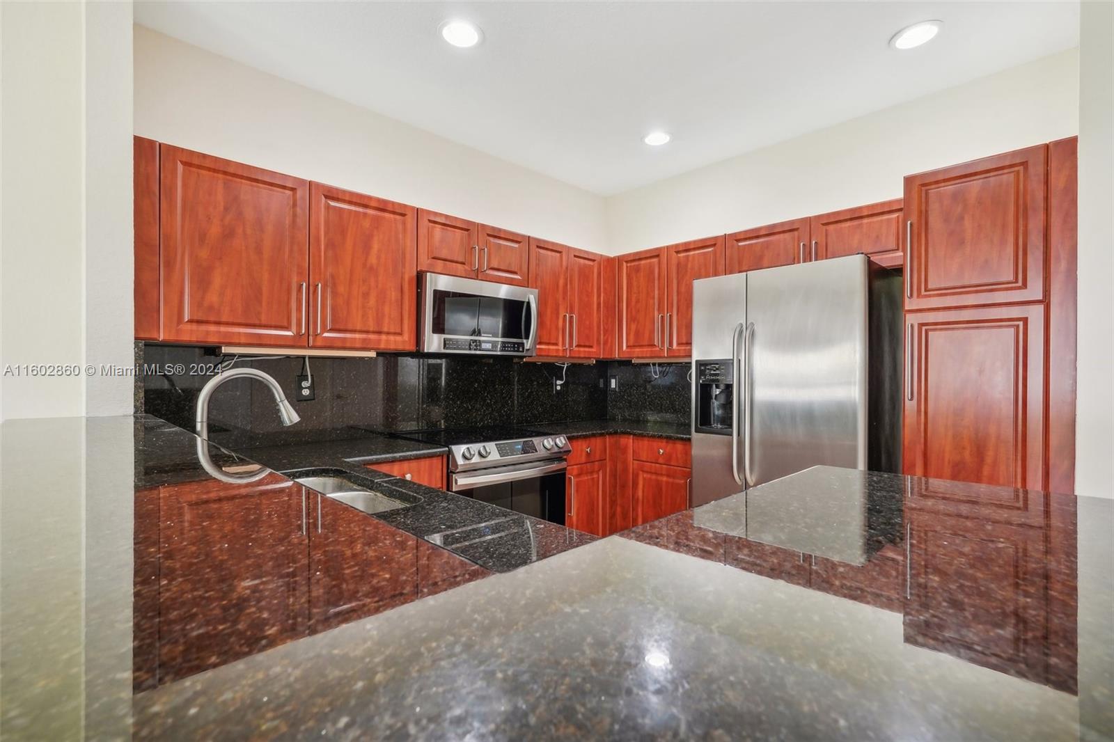 3011 NW 30th Ter