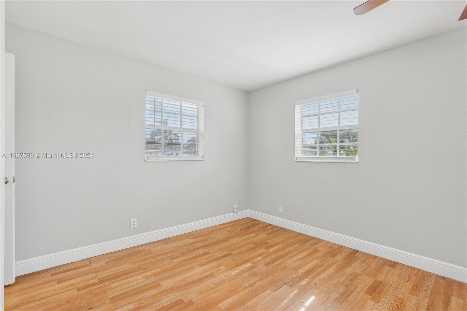 211 SW 14th St