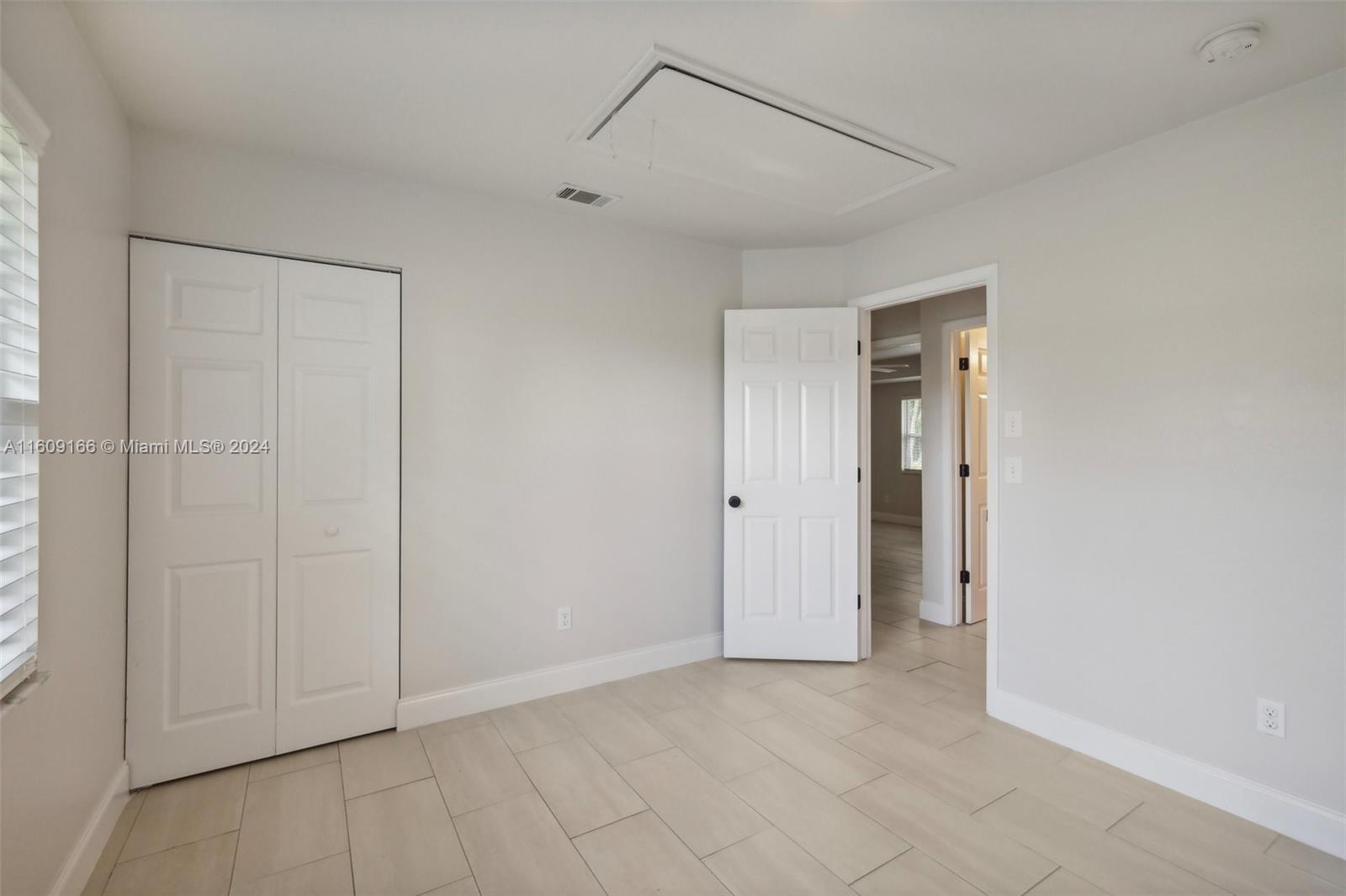 2010 SW Brisbane St, Port St. Lucie
