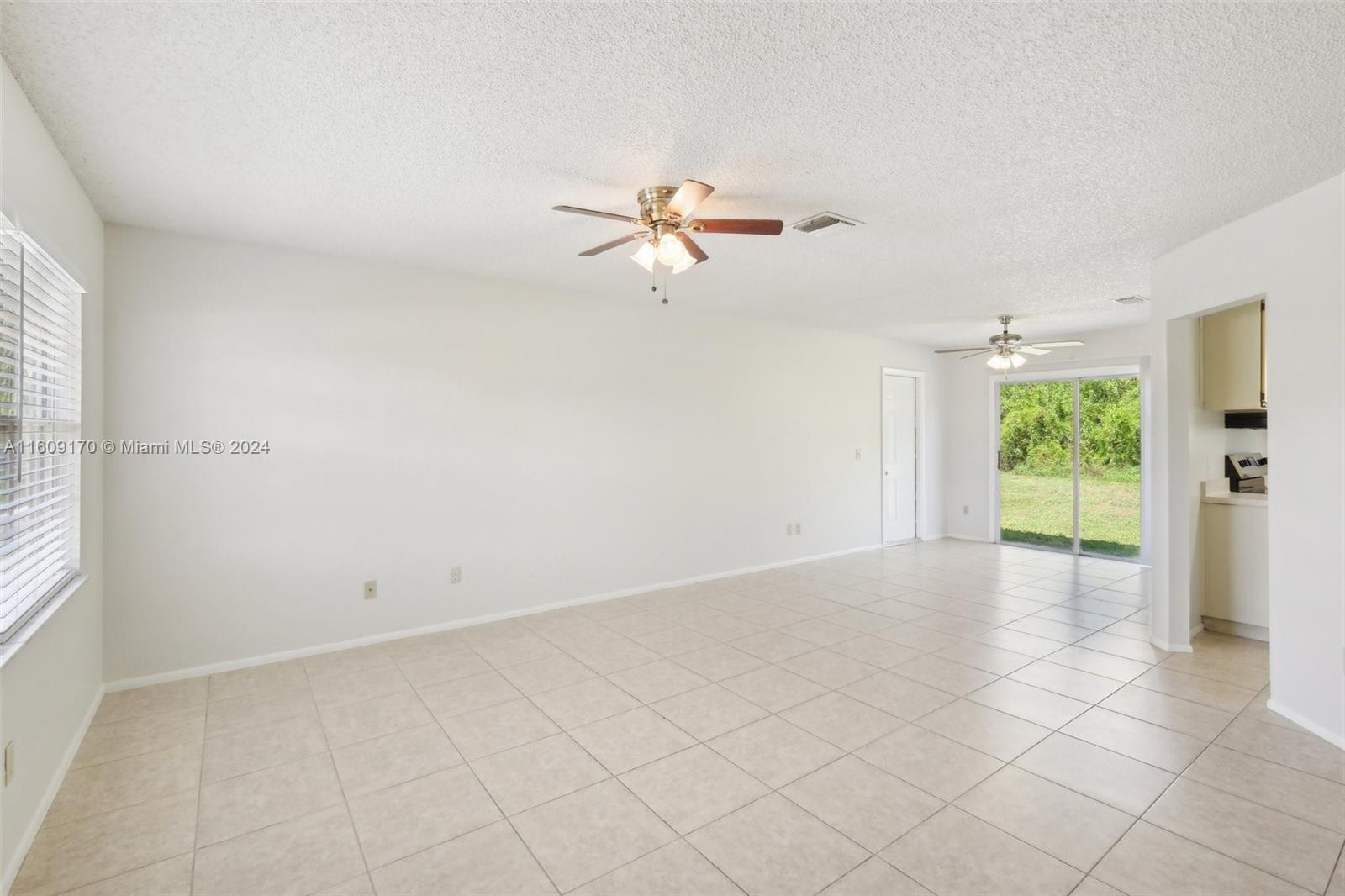 1341 SE Belcrest St, Port St. Lucie