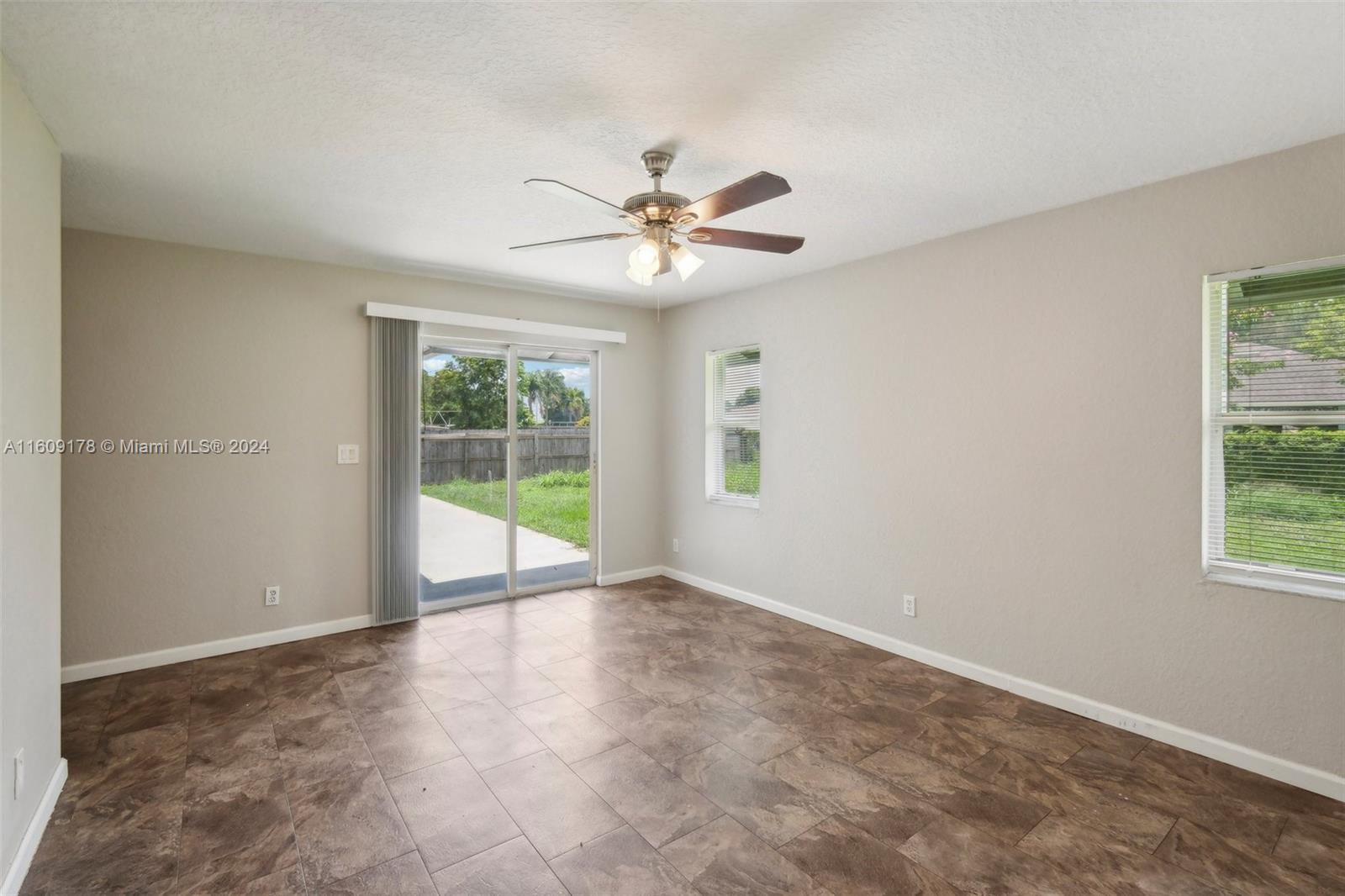 514 SW Prado Ave, Port St. Lucie