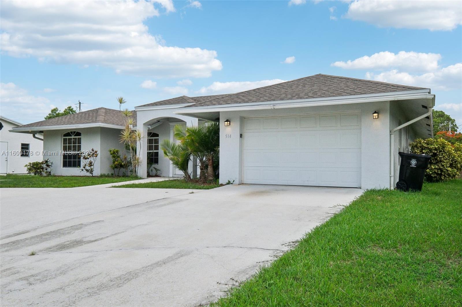 514 SW Prado Ave, Port St. Lucie