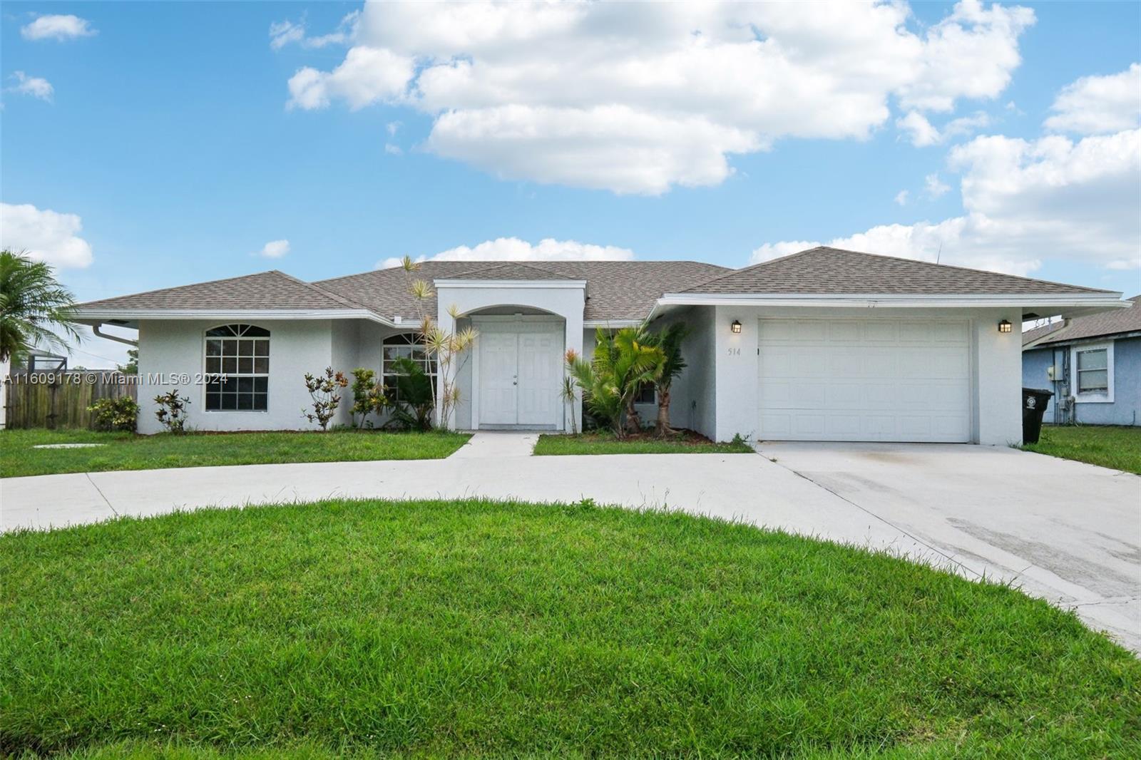 514 SW Prado Ave, Port St. Lucie