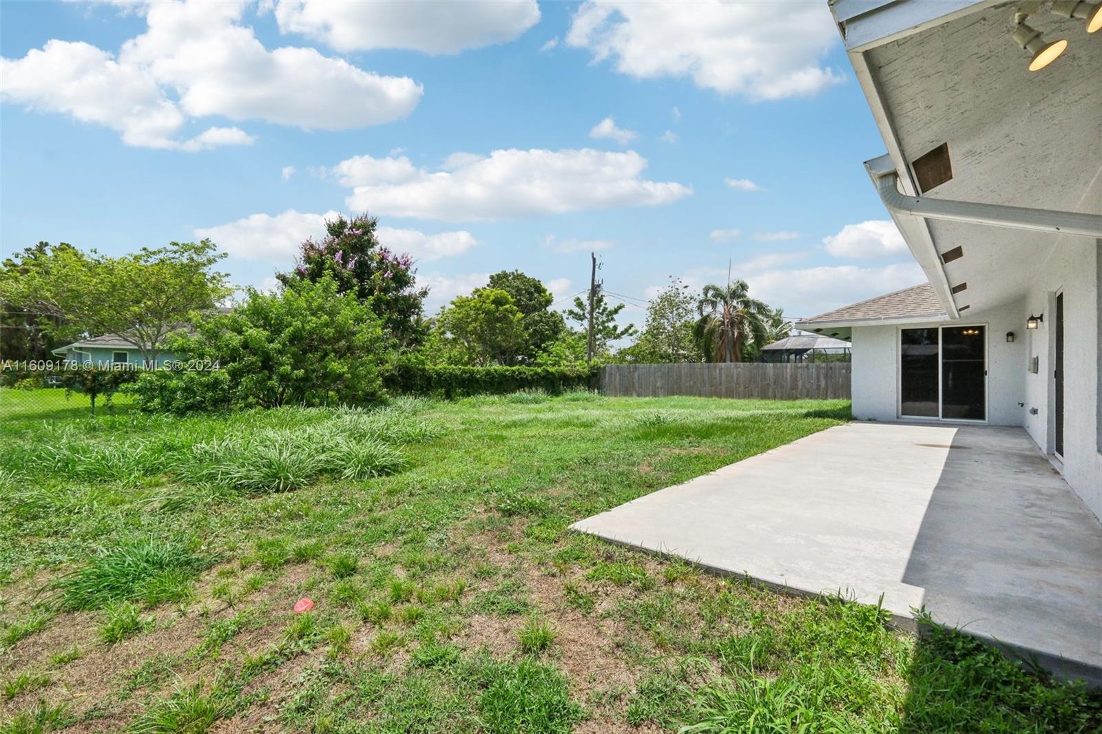514 SW Prado Ave, Port St. Lucie