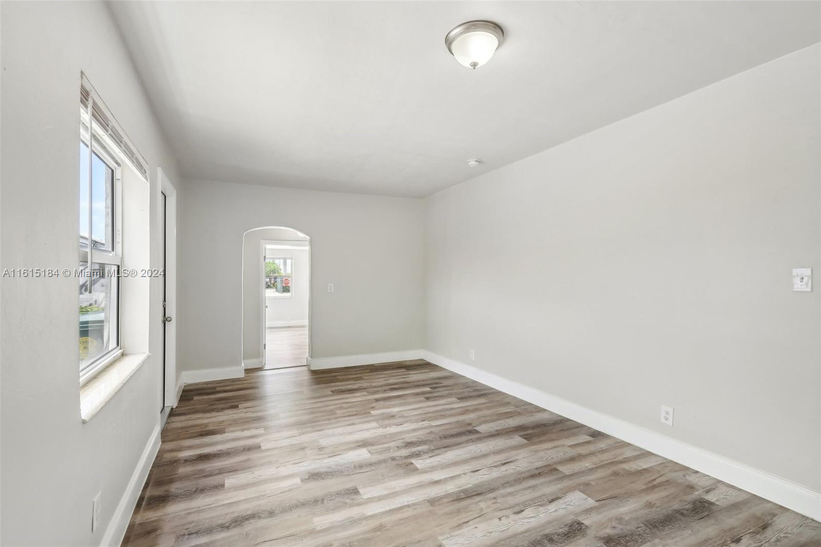350 NE 56th St