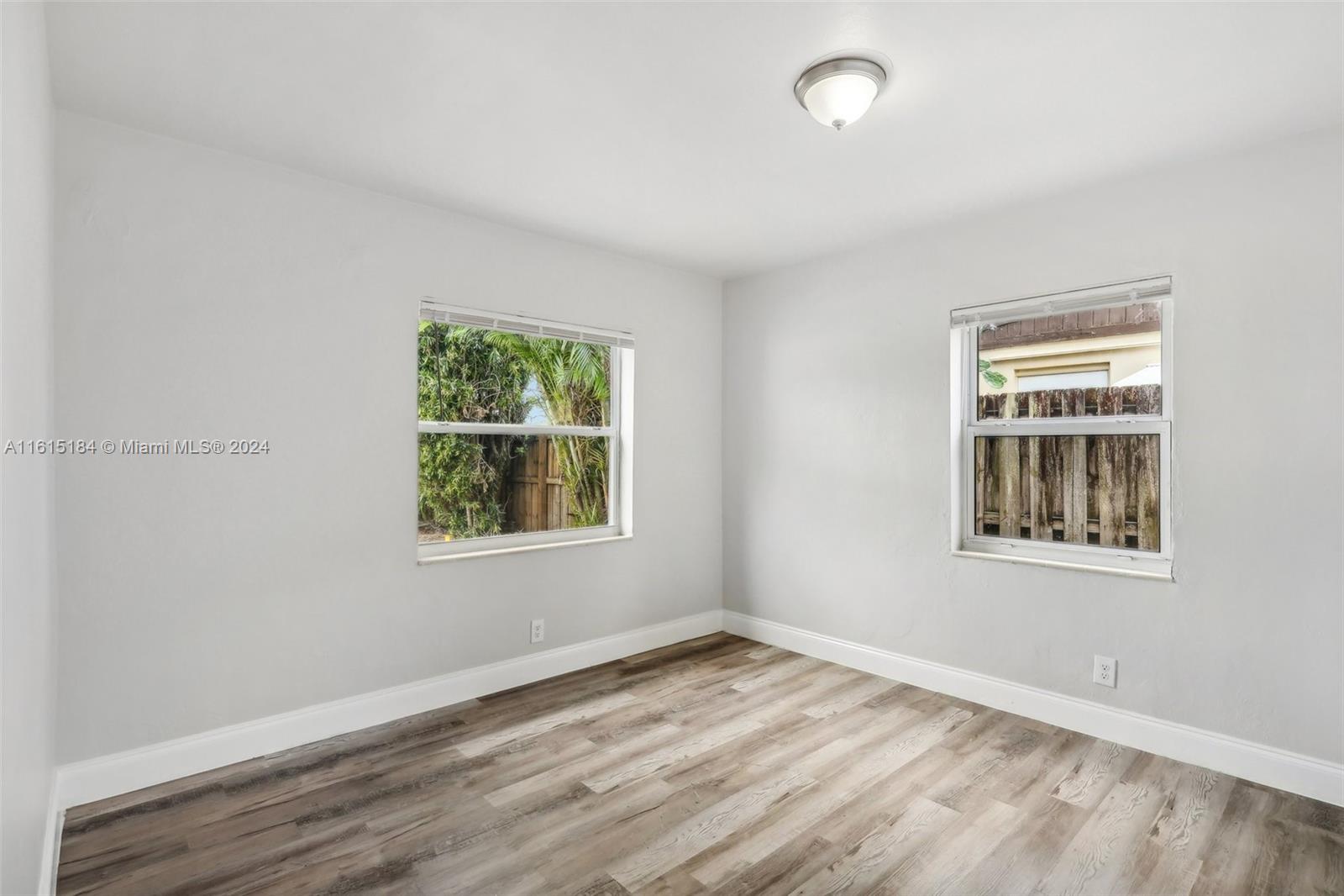 350 NE 56th St