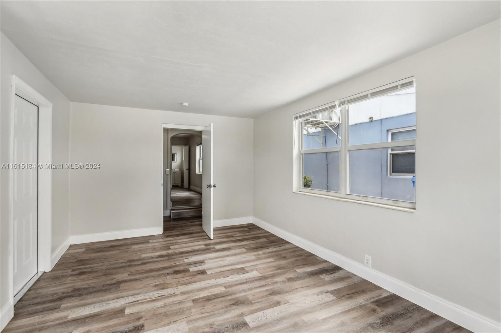 350 NE 56th St