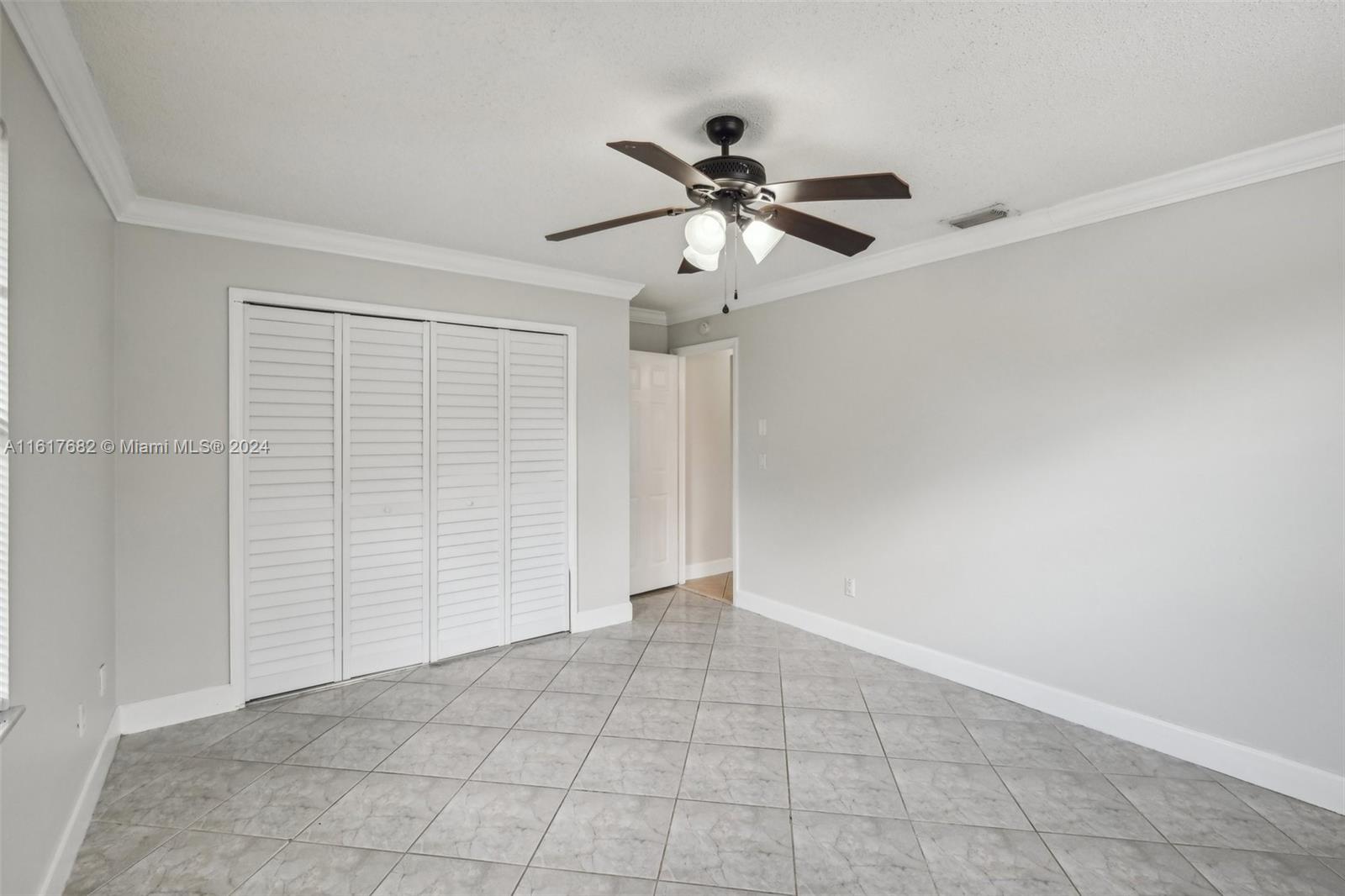 257 SW Whitmore Dr, Port St. Lucie
