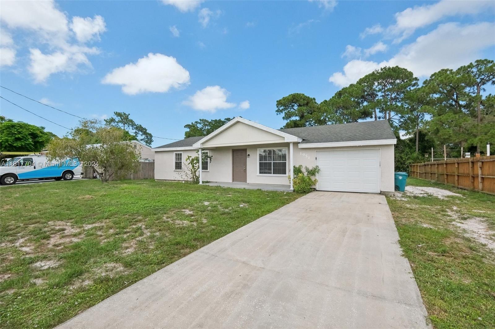 1951 SE Aneci St, Port St. Lucie