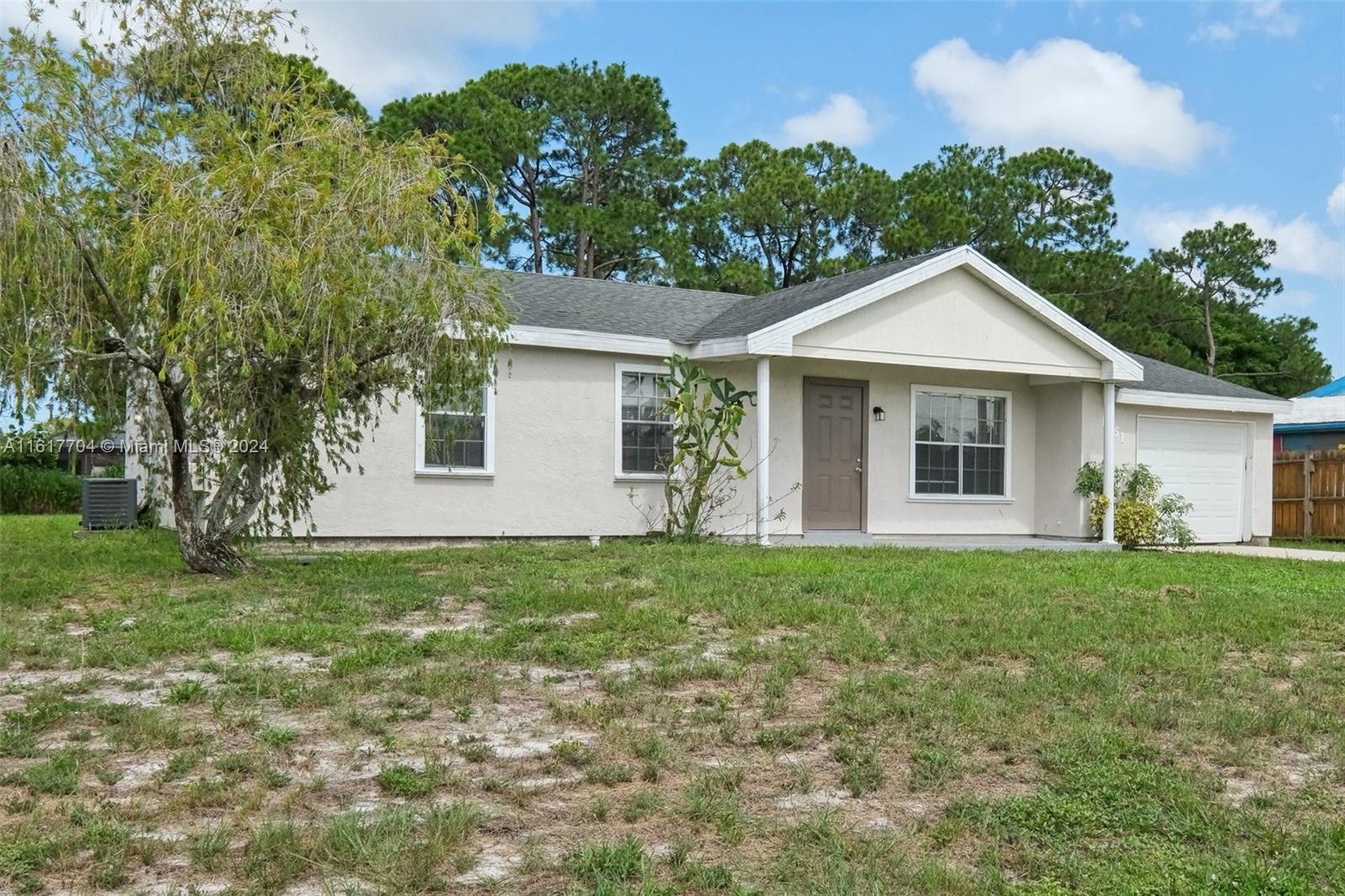 1951 SE Aneci St, Port St. Lucie