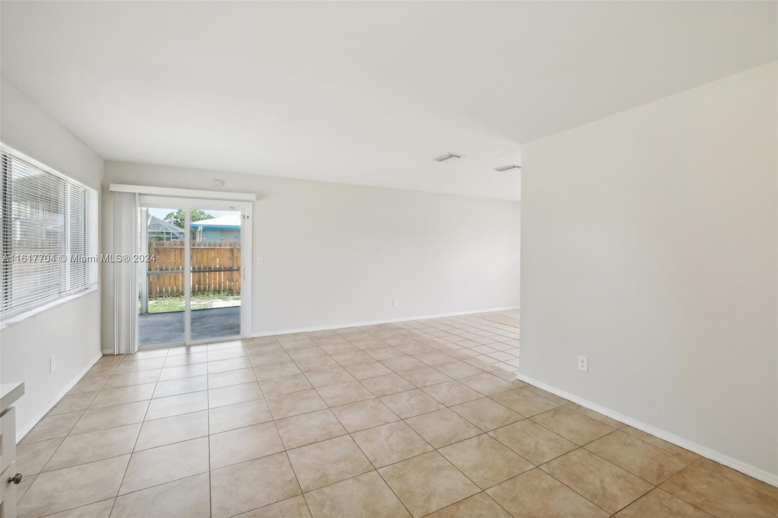 1951 SE Aneci St, Port St. Lucie