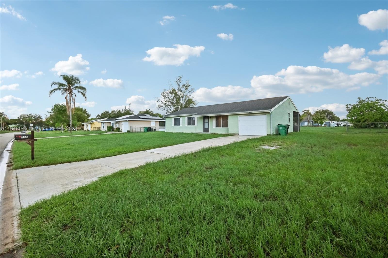 363 SW Bridgeport Dr, Port St. Lucie