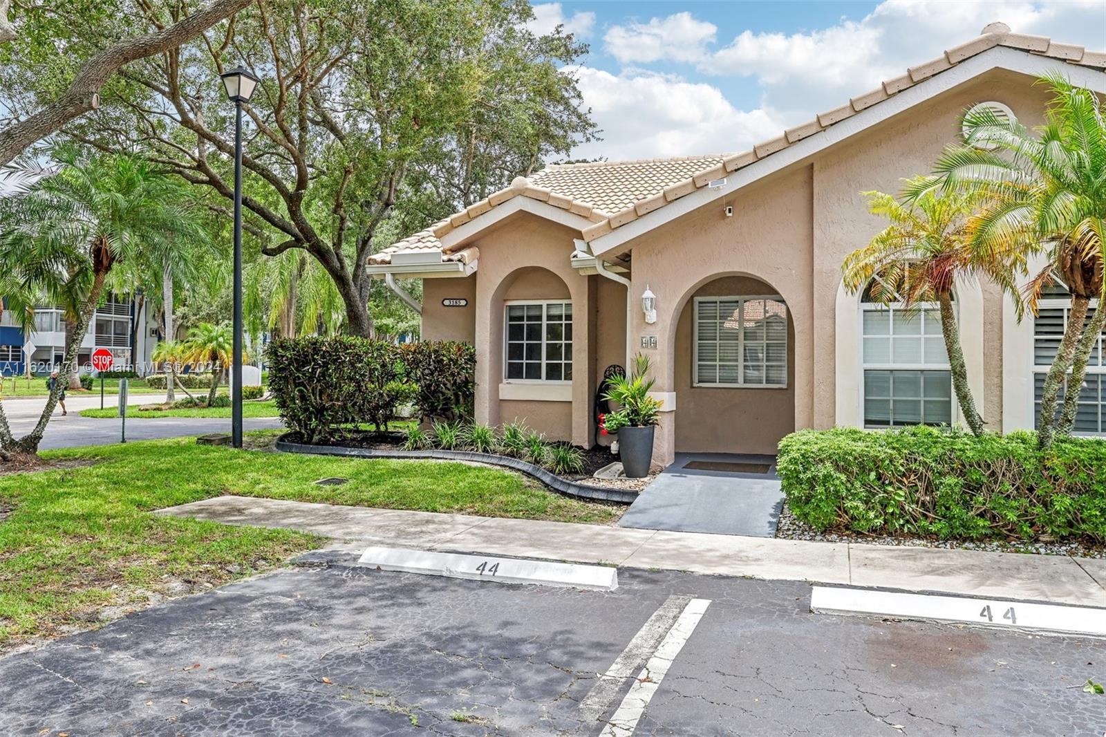 3185 Holiday Springs Blvd # 44