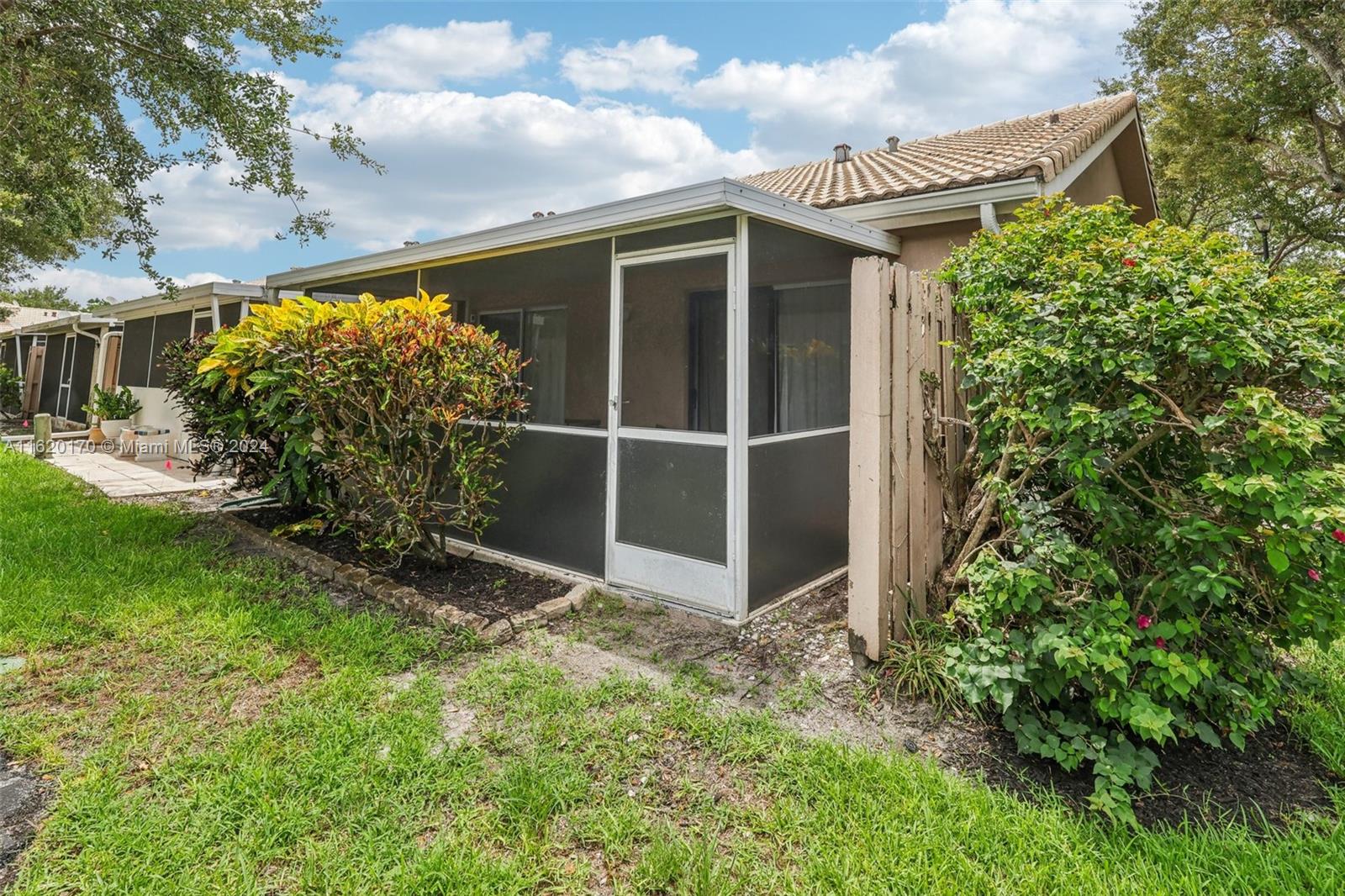 3185 Holiday Springs Blvd # 44