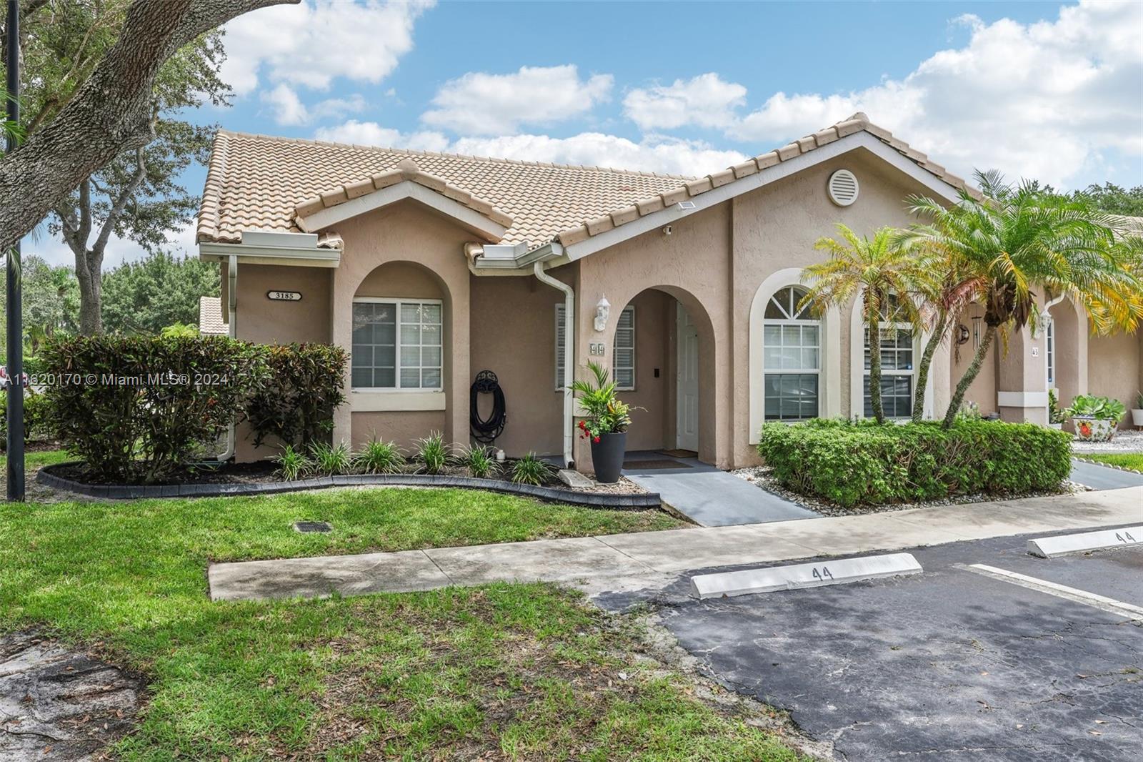 3185 Holiday Springs Blvd # 44