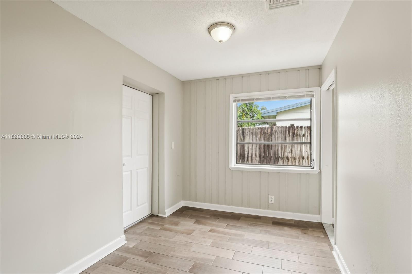 1408 SW 22 ave