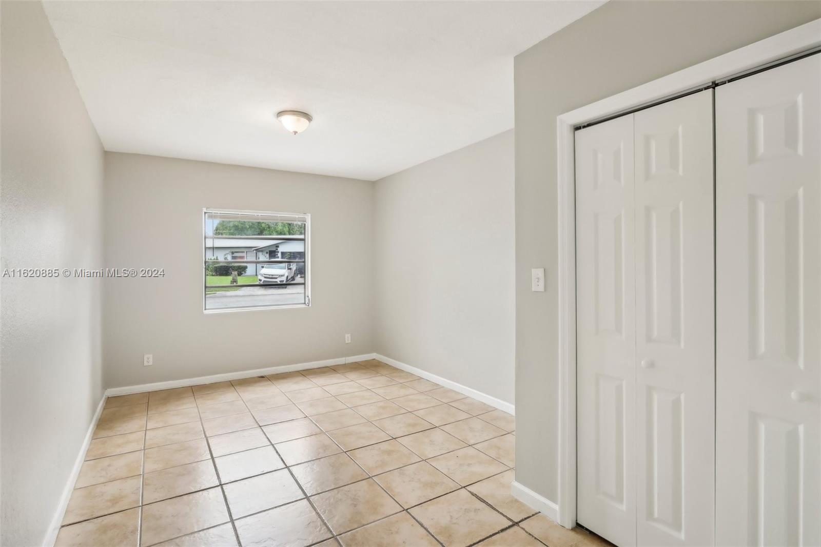 1408 SW 22 ave
