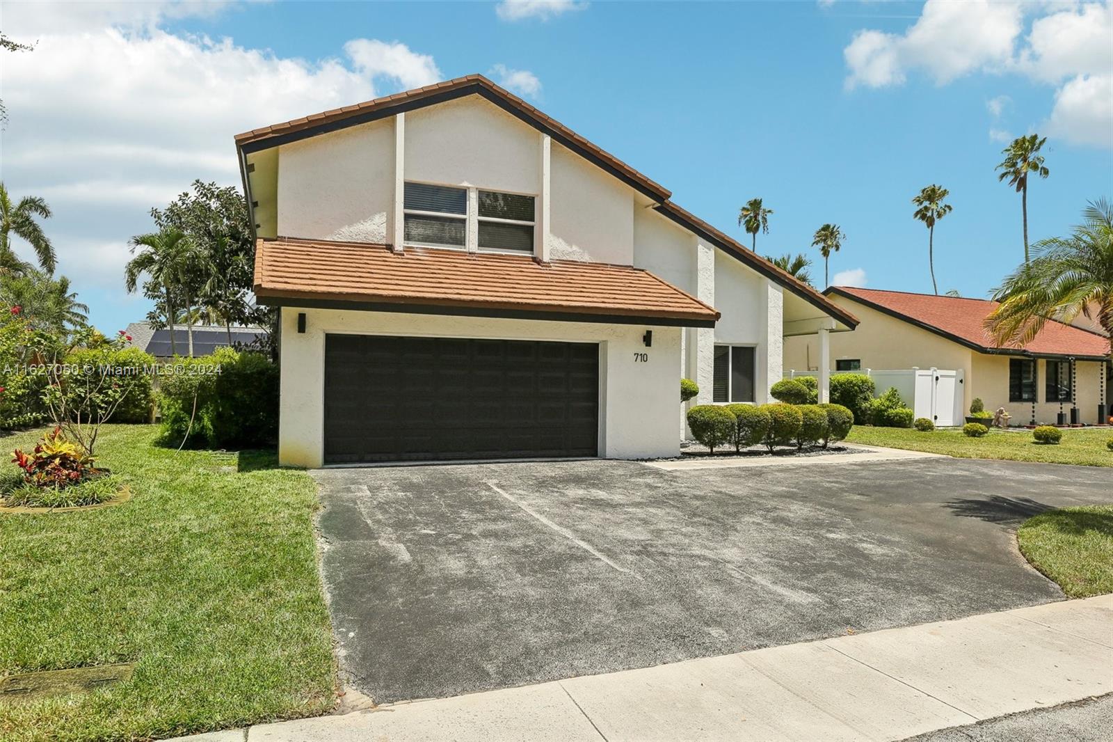 710 SW 95th Ter