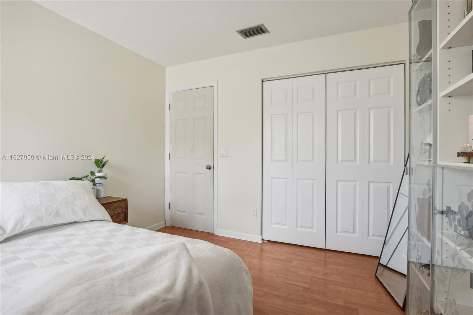 710 SW 95th Ter