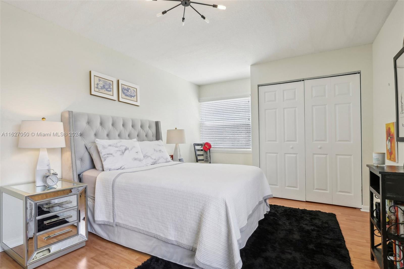 710 SW 95th Ter