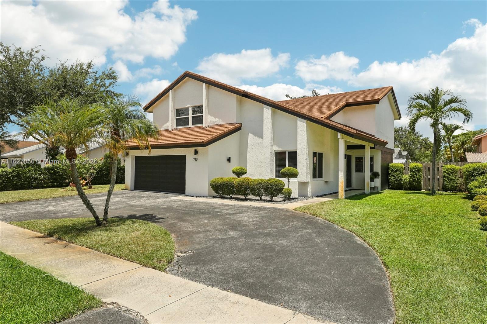 710 SW 95th Ter